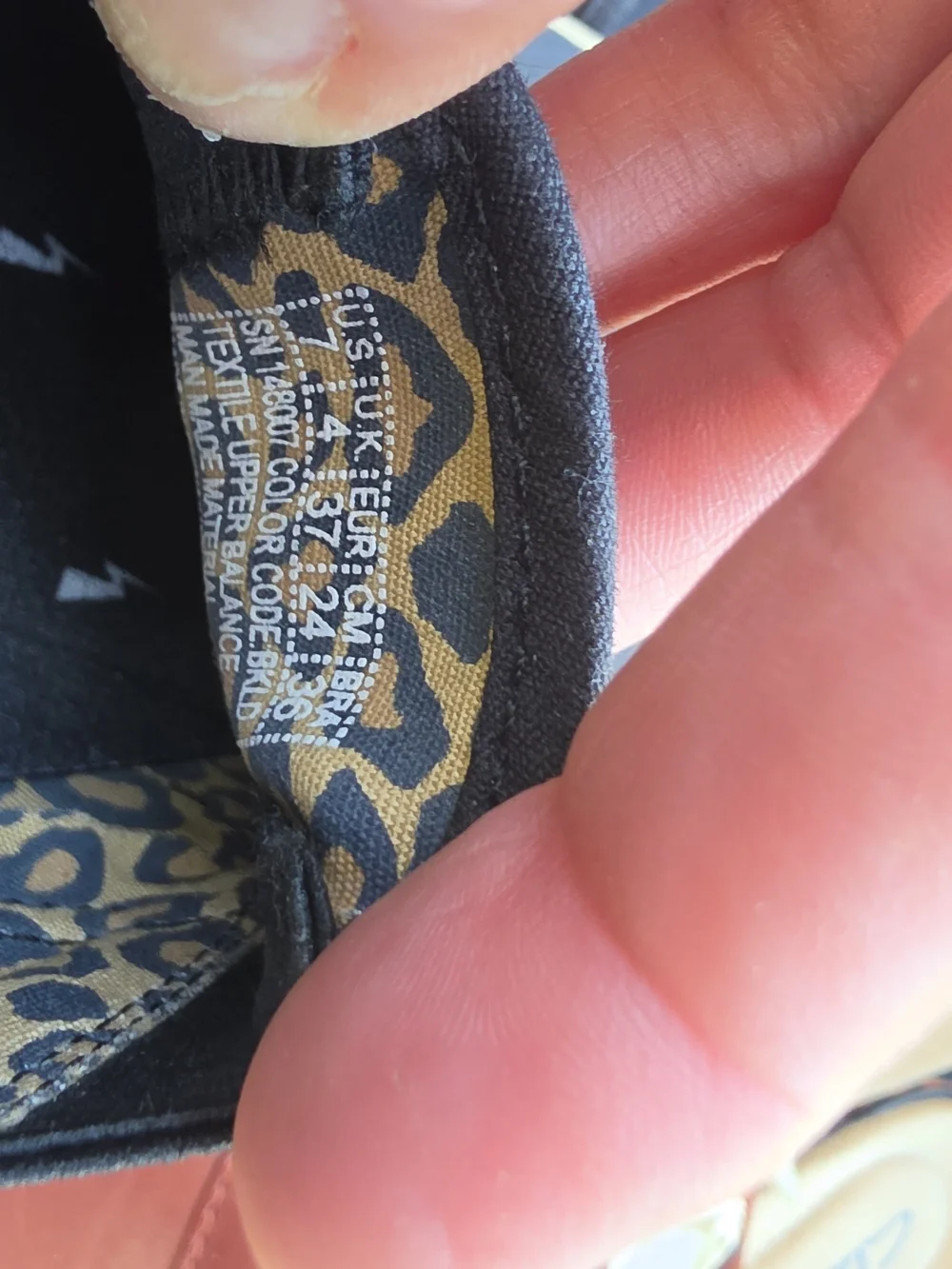 Black Slip-On Canvas Unisex Shoes - Unbranded